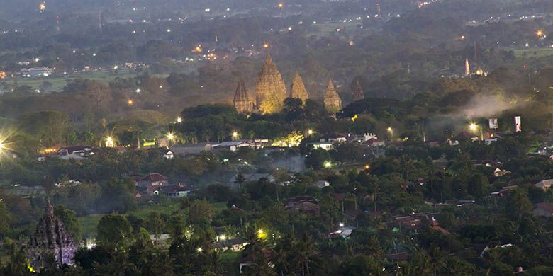 Panorama Spektakuler dari Spot Riyadi, Sleman, Yogyakarta