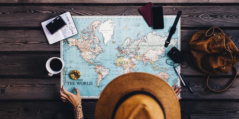 Rencana liburan ke luar negeri (Shutterstock)
