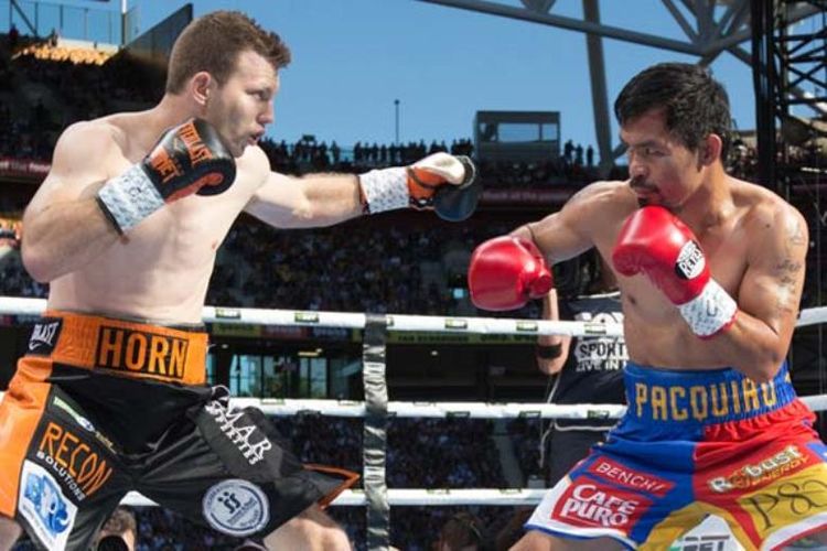 Manny Pacquiao (kanan) vs Jeff Horn (kiri)