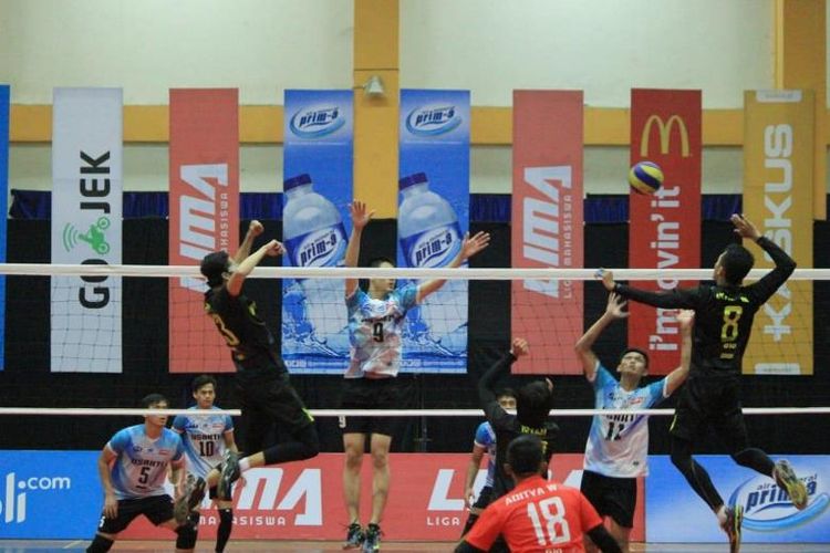  Tim voli putra Universitas Islam 45 Bekasi (Unisma) sukses merebut gelar  LIMA (Liga Mahasiswa)  Volleyball 2018 yang baru pertama kali digelar usai menundukkan  Universitas Trisakti (Usakti) dengan skor  3-1