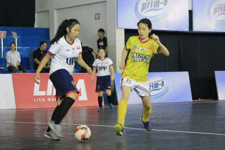 Pada laga lain,Skuat putri Universitas Indonesia (UI) menorehkan kemenangan tipis saat menghadapi Univ. Pelita Harapan (UPH)  dengan skor 4-3.