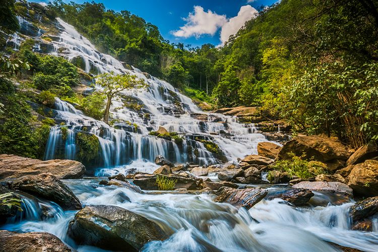 Air Terjun Mae Ya di Negara Thailand.