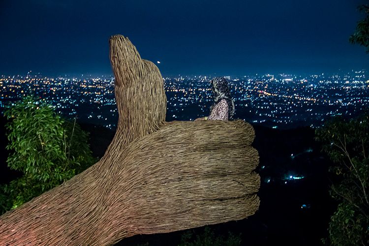 Foto Tempat Asyik Menikmati Wisata Malam Di Yogyakarta