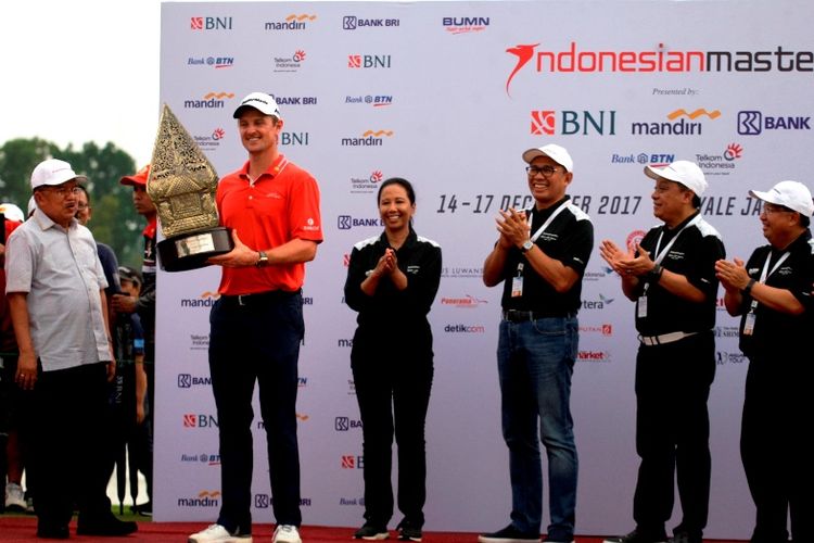 Pemain golf peringkat enam dunia dari Inggris, Justin Rose berhasil menjadi juara turnamen Indonesian Masters 2017. Ia berhak membawa pulang trofi serta hadiah sebesar US$ 135,000.