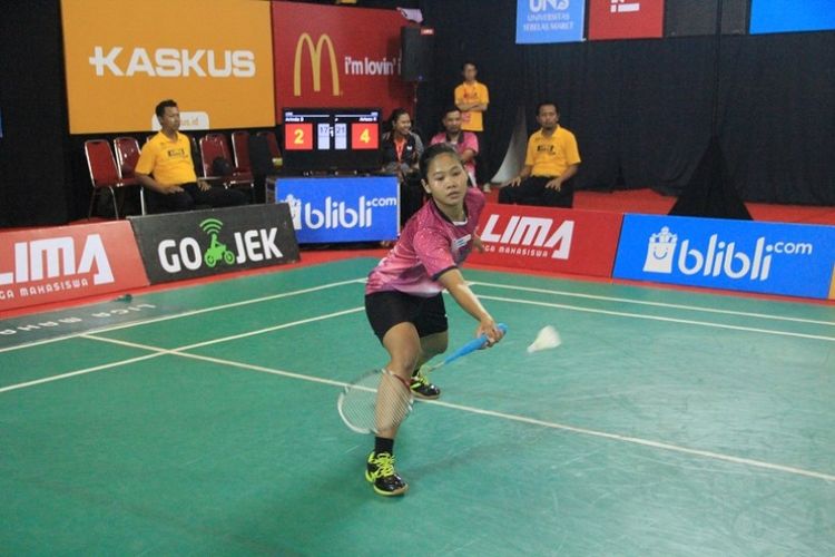 Sedangkan dari nomor tunggal putri,  Mey Rin Yudistia  dari tim UNS keluar sebagai yang terbaik usai menundukkan rekan satu kampusnya Ayu Aprilia lewat pertarungan rubber game dengan skor 16-21,21-17,  11-6.