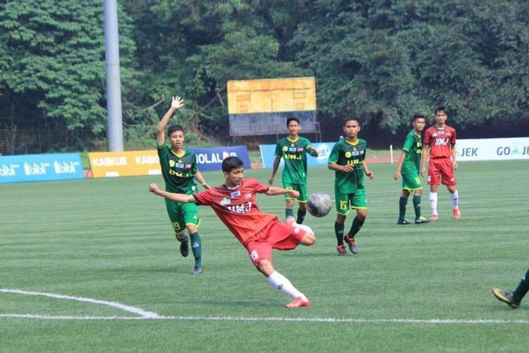 Kepastian itu didapat UNJ setelah menaklukkan rival sekota Universitas Muhammadiyah Jakarta (UMJ) 2-0 dalam laga final yang digelar di Stadion Universitas Indonesia, pada Kamis (30/8/2018). 
