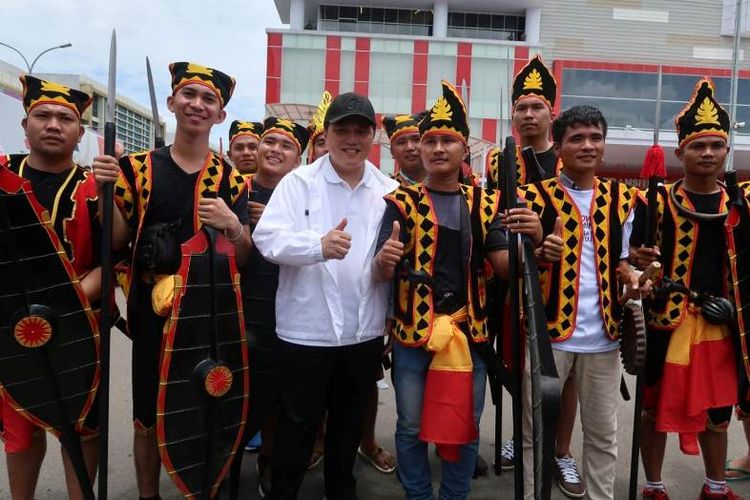 Ketua Tim Kampanye Nasional (TKN) Erick Thohir saat mendampingi Capres Joko Widodo berkampanye di Palembang, Sumatera Selatan, Selasa (02/04/2019).