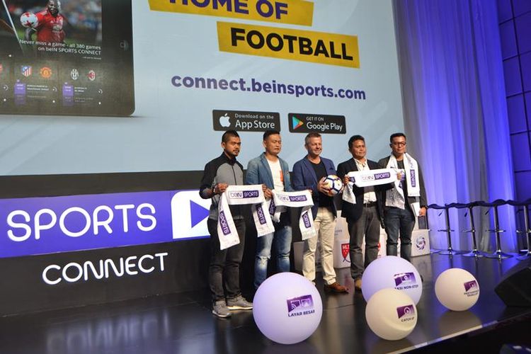 Dalam peluncuran produk beINSPORTS CONNECT ini, hadir pula mantan striker nasional Bambang Pamungkas, pelatih Yenyen Tumena serta pengamat siaran sepakbola, Gita Suwondo.