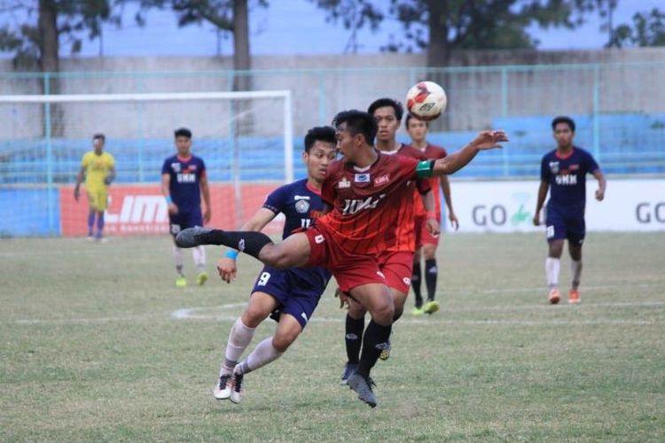  Duel sesama Muhammadiyah, antara Univ. Muhammadiyah Malang (UMM) dan Univ. Muhammadiyah Jakarta (UMJ), menjadi sajian pamungkas Liga Mahasiswa (LIMA) Football Nationals 2018 pada Selasa (25/9).