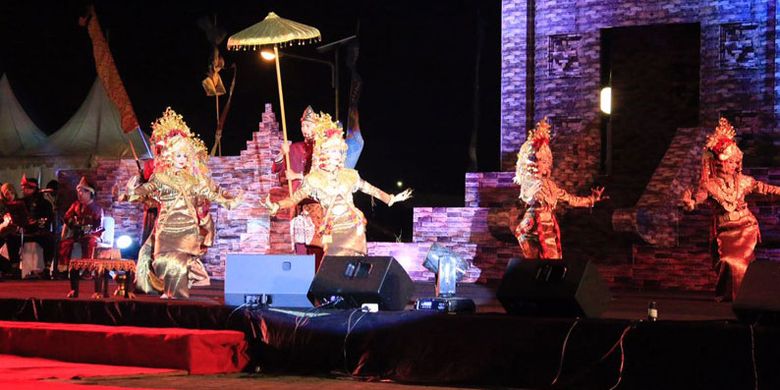 Festival Sriwijaya dibuka, Selasa (22/8/2017) malam di Palembang, Sumatera Selatan, tepatnya di pelataran Benteng Kuto Besak.