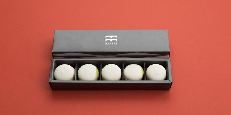 Produk Shiroi Macaron dibuat di bawah pengawasan chef restoran terkenal di Ginza, Mutsukari.