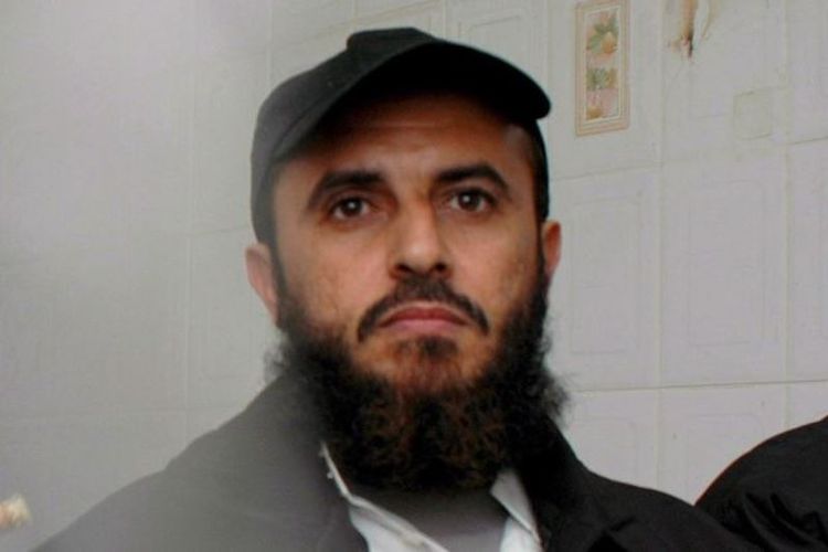 Anggota Al Qaeda yang mendalangi serangan terhadap kapal USS Cole pada 2000, Jamal al-Badawi, tewas dalam serangan udara militer Amerika Serikat pada 1 Januari 2019. (EPA/Yahya Arhab via Daily Mirror)