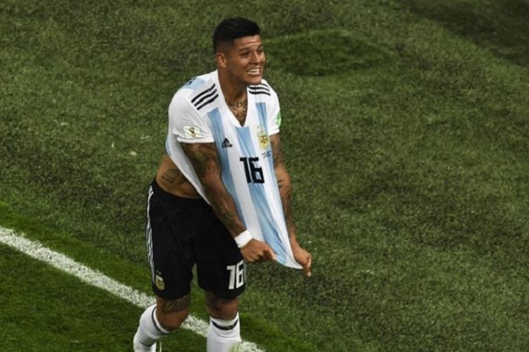 Marcos Rojo jadi penentu kemenangan Argentina atas Nigeria pada pertandingan Grup D Piala Dunia 2018 di St. Petersburg, 26 Juni 2018. 