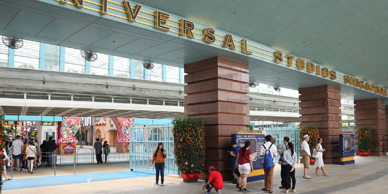 Universal Studios Singapore, Rabu (8/2/2017). Tempat wisata yang berada di Pulau Sentosa ini bisa dibilang wajib dikunjungi wisatawan saat melancong ke Singapura termasuk wisatawan Indonesia.