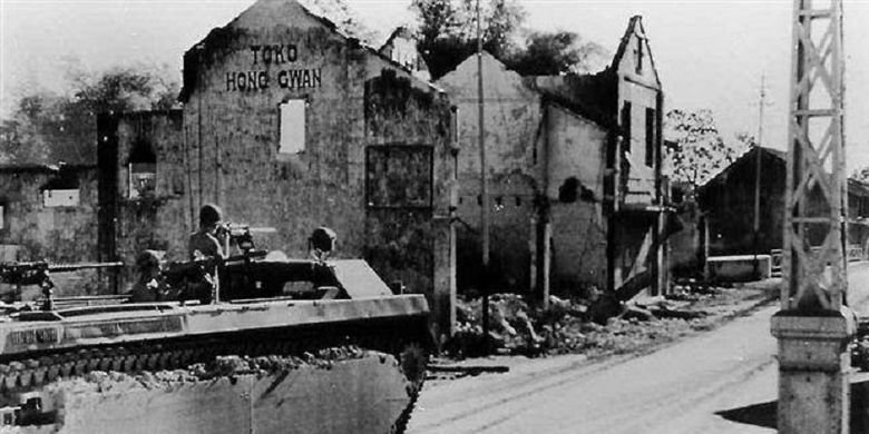 Kondisi salah satu sudut di Kota Surabaya ketika pertempuran 10 November 1945.