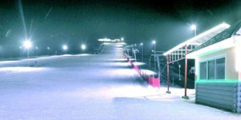 Resor ski terbaru di Korea Utara, di Kanggye, provinsi Jagang. (Yonhap) 
