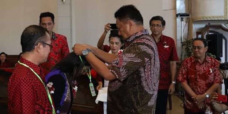 Gubernur Sulut hadiri pembukaan sidang tahunan organisasi gereja Sulawesi Utara dan Tenggara.