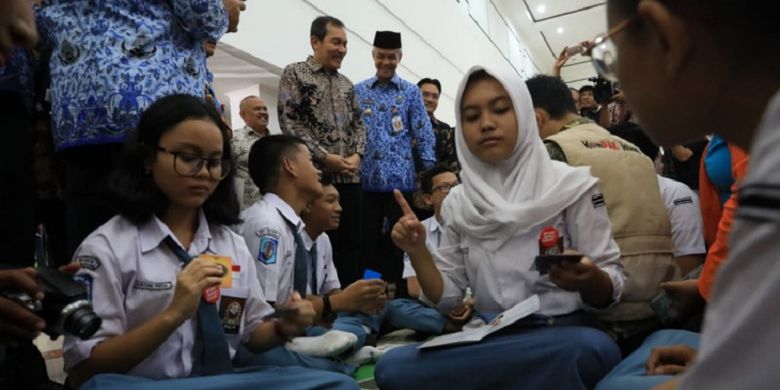 Sebanyak 367 sekolah di Jawa Tengah berminat menerapkan kurikulum antikorupsi.