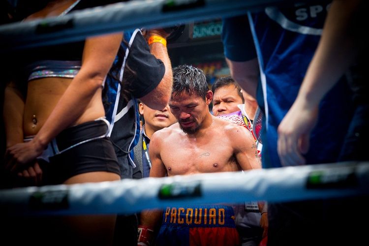 Petinju asal Filipina, Manny Pacquiao, menelan kekalahan dari petinju Australia, Jeff Horn, dalam sebuah pertandingan di Stadion Suncorp di Brisbane, Australia, Minggu (2/7/2017).