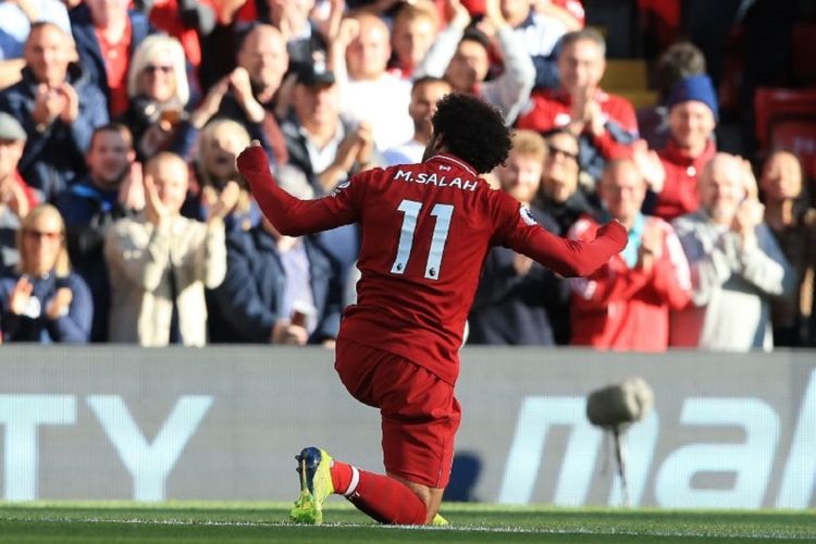 Mohamed Salah merayakan gol Liverpool ke gawang Brighton pada pertandingan Premier League di Stadion Anfield, 25 Agustus 2018. 