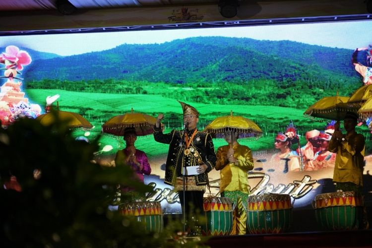 Plt.Gubernur Bengkulu, Rohidin Mersyah membuka festival tabut 2018