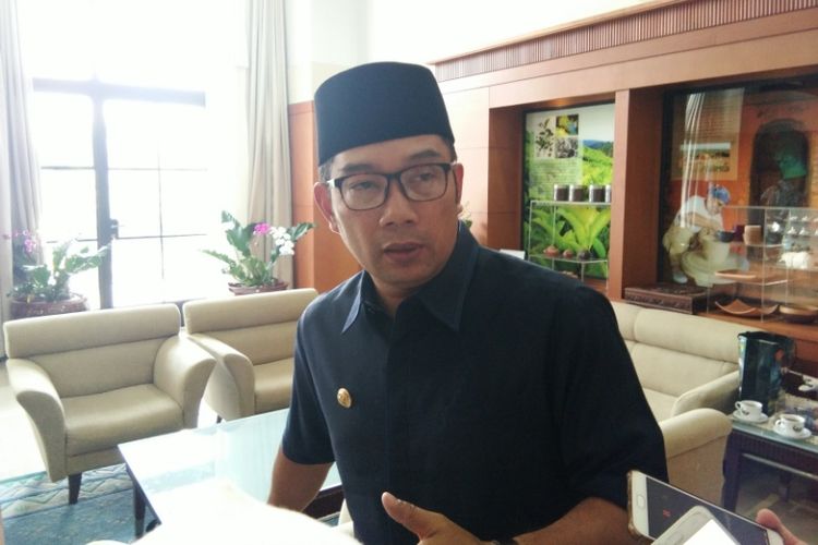 Gubernur Jawa Barat Ridwan Kamil saat ditemui di Gedung Sate, Jalan Diponegoro, Senin (8/10/2018).