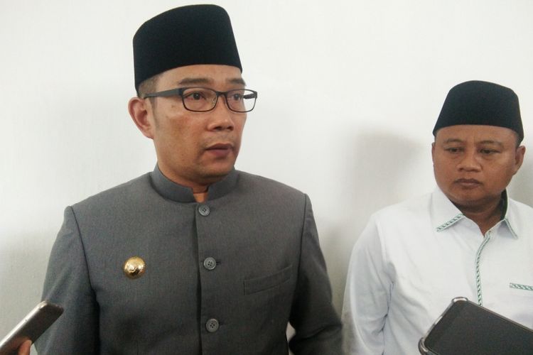 Gubernur Jawa Barat Ridwan Kamil saat ditemui di Gedung Sate, Jalan Diponegoro, Senin (22/4/2019).