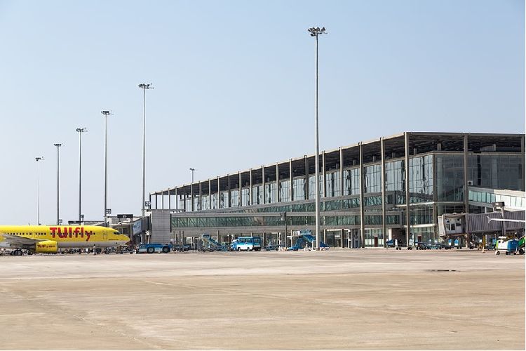 Bandara Dalaman, Turki.