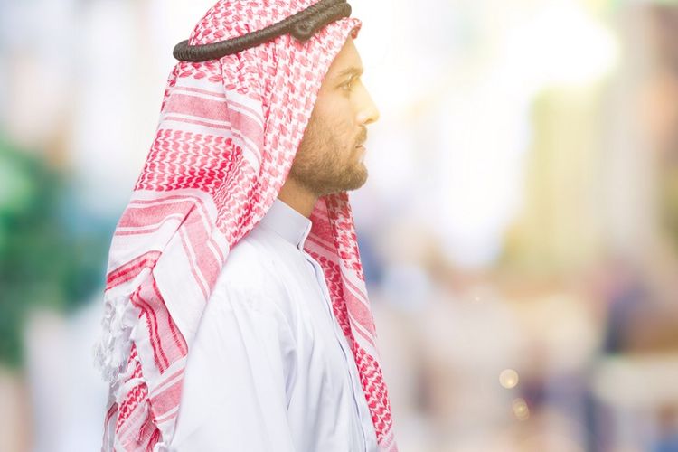Ilustrasi pria mengenakan pakaian tradisional Emirat.