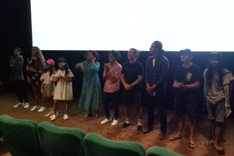 Suasana acara jumpa para bintang film Kulari ke Pantai di Kuta, Bali, Kamis (5/7/2018).