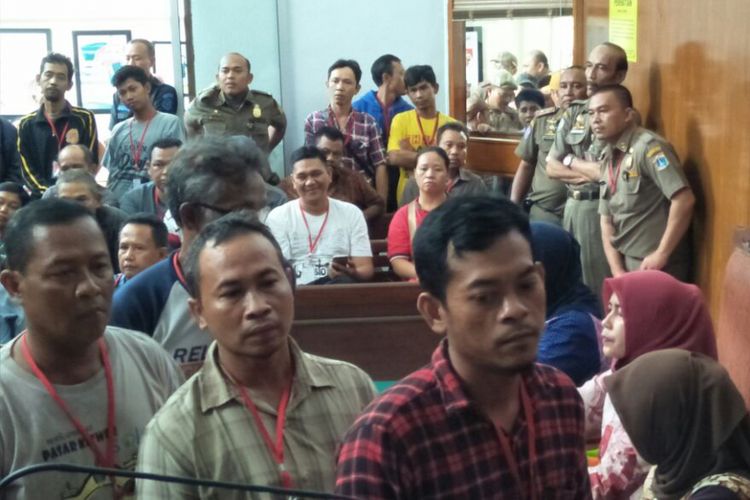 Sidang tindak pidana ringan (tipiring) pedagang kaki lima di Pengadilan Negeri Jakarta Selatab, Jumat (6/10/2017).