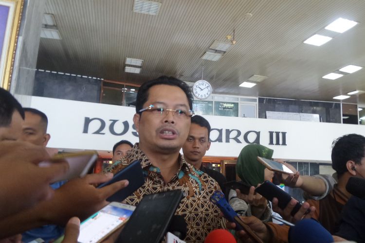 Wakil Ketua Dewan Pakar Partai Golkar Mahyudin di Kompleks Parlemen, Senayan, Jakarta, Senin (4/12/2017).