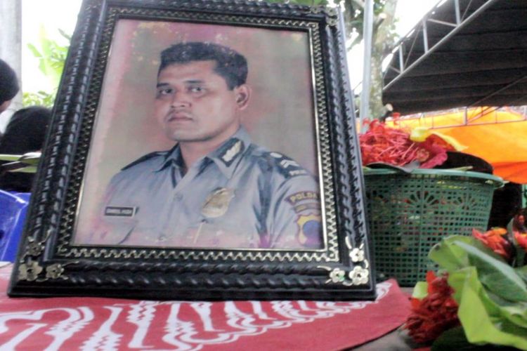 Aiptu Samsul Huda semasa hidup. Anggota Polsek KP3 Pelabuhan Tanjung Emas Semarang ini ditemukan meninggal di Jalan Arteri Yos Sudarso Semarang dengan sejumlah luka tusukan, Sabtu (20/1/2018).