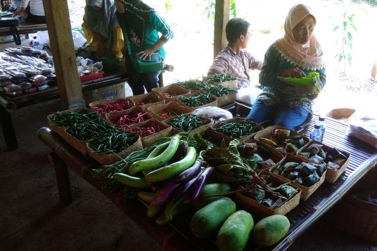 Susana Pasar Sopo aruh di Wulenpari, Desa Beji, Kecamatan Patuk, Gunungkidul