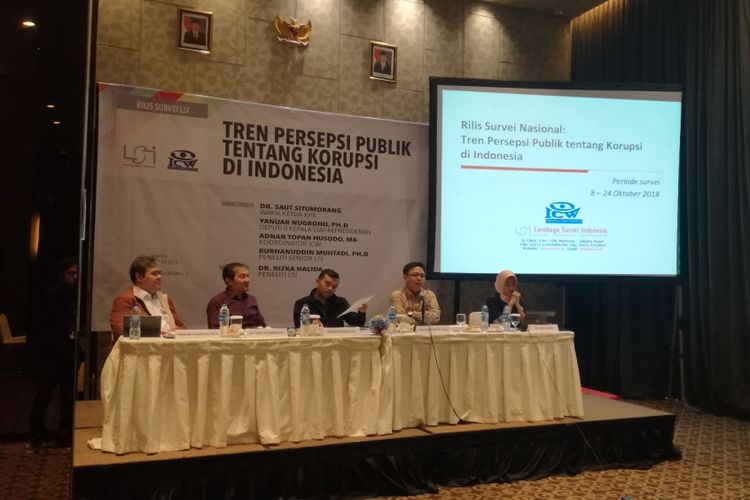 Rilis Survei Nasional: Tren Persepsi Publik tentang Korupsi di Indonesia, di Hotel Akmani, Jakarta, Senin (10/12/2018).