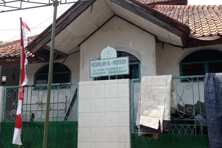 Musholla Al Mustaqim di Jalan Utama Selatan III, RT 2 RW 3 Kelurahan Cengkareng Barat, Cengkareng, Jakarta Barat, yang menjadi lokasi disepaknya tukang jagal oleh sapi kurban pada Minggu (11/8/2019).