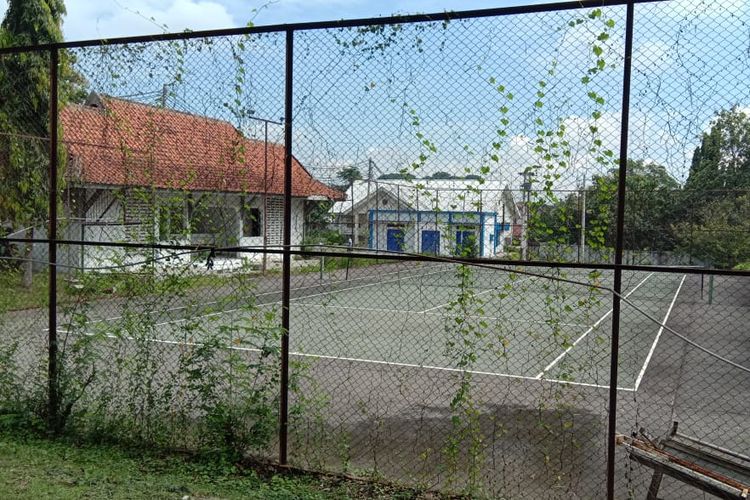Lapangan tenis di RSJD Surakarta