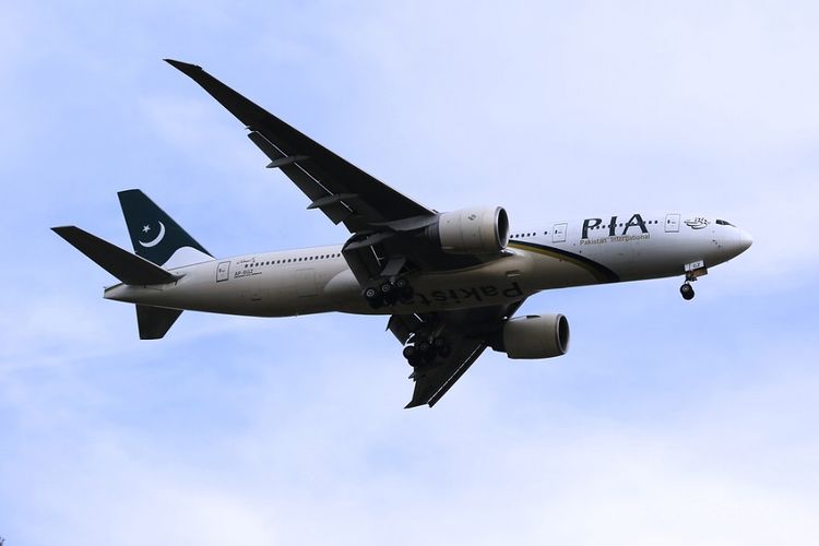 Pesawat milik maskapai penerbangan Pakistan International Airlines (PIA).