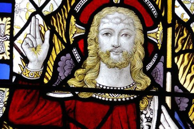 Gambar Yesus seperti terlihat pada jendela salah satu gereja di Inggris. 