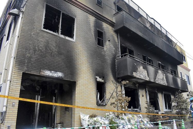 Kondisi terakhir gedung studio animasi, Kyoto Animation, yang terbakar dan menewaskan 34 orang pada 18 Juli 2019.