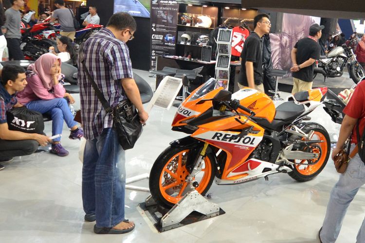 Honda siap boyong beberapa sepeda motor sport dalam Honda Sport Motoshow 2017, keliling 11 kota.