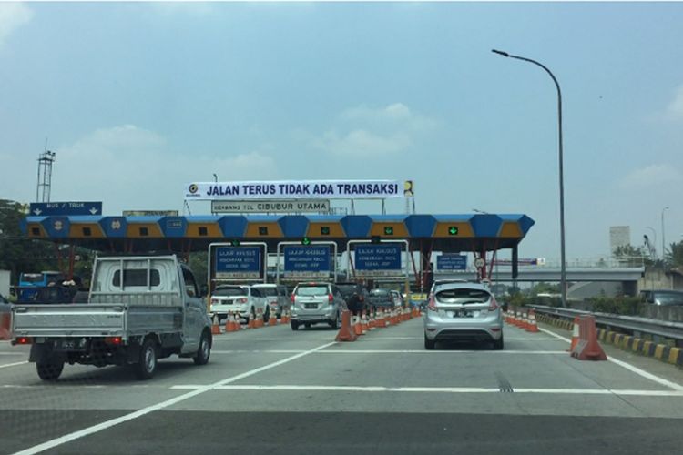 Transaksi Non Tunai Berlaku Bertahap di Tol  Jagorawi  