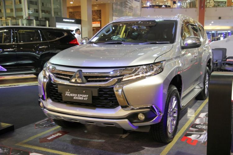 New Pajero Sport Exceed 4x2 AT.