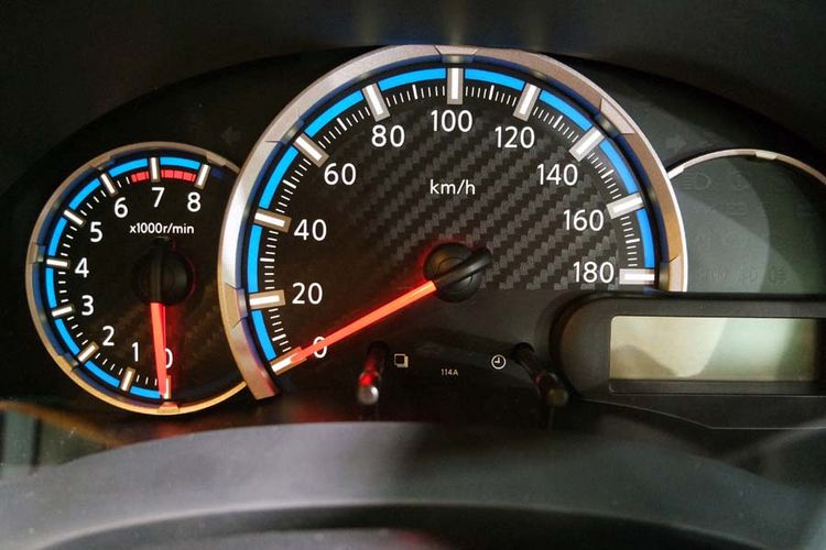 Datsun Cross resmi diperkenalkan untuk dunia, di Jakarta, Kamis (18/1/2018). Instrument cluster perpaduan antara analog dan digital.