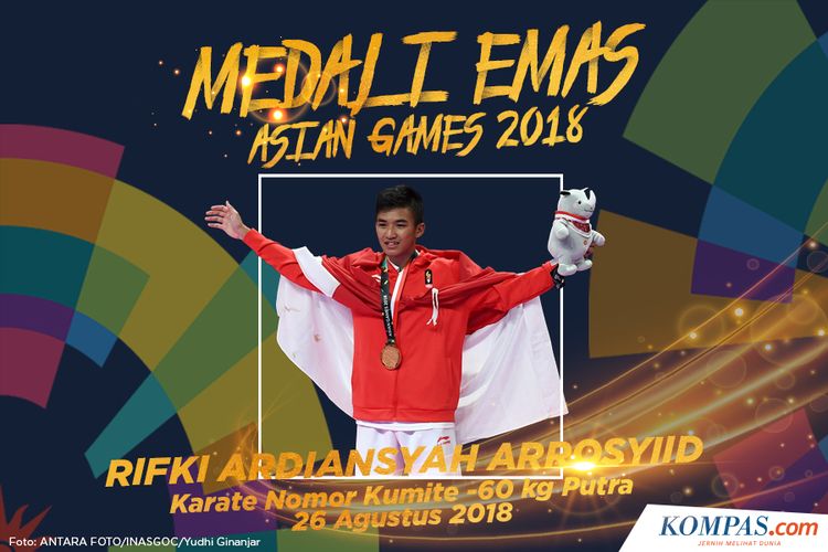 Karateka Indonesia, Rifki Ardiansyah Arrosyiid meraih medali emas pada nomor kumite -60 kg putra setelah mengalahkan karateka asal Iran, Amir Mahdi Zadeh (26/08/2018).