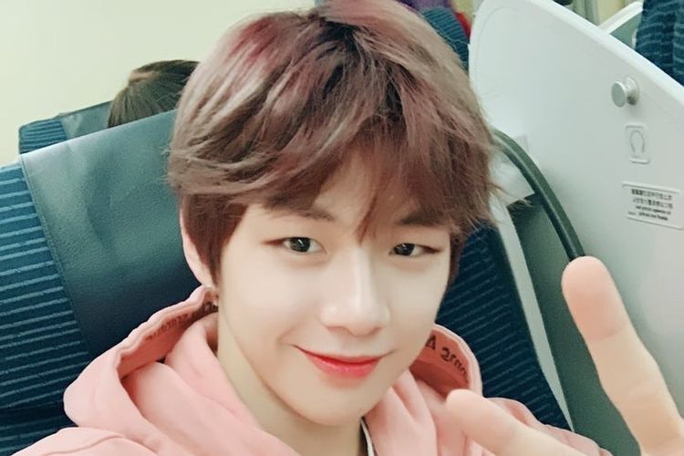 Bintang idola asal Korea Selatan Kang Daniel.