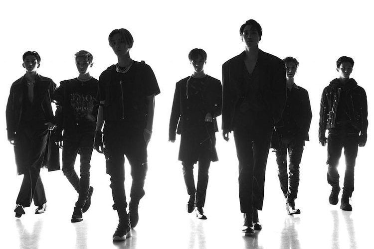 Boyband bentukan SM Entertaiment SuperM menggabungkan member-member dari sejumlah artis dari agensi pimpinan Lee So Man itu.