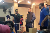 Ketum PAN dan Eko Patrio Bagi-bagi Hadiah di Acara Senam