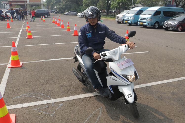 Kegiatan test ride Suzuki Nex II 