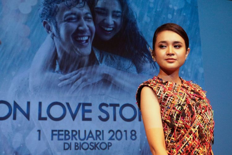 Artis peran Michelle Ziudith dalam Gala Premiere film London Love Story 3 di Plaza Senayan, Jakarta Pusat, Kamis (25/1/2018).